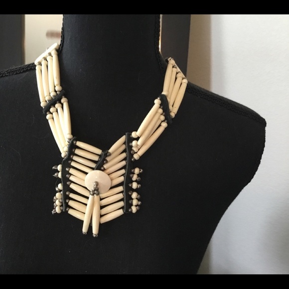 Jewelry - American Indian Hairbone Necklace